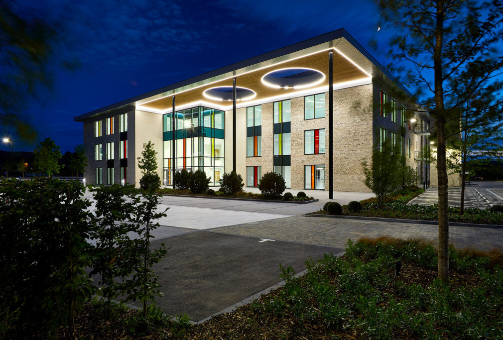 Bringing clarity and flexibility to an evolving office.
